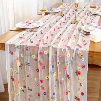 Tafelloper met witte tule, borduurwerk, 72 x 300 cm, lente, tafelloper, chiffon, tafeldecoratie, gaas, kaasdoek, tafelkleed, madeliefjes, tafelloper, Valentijnsdag, keuken, binnen, feest, verjaardag