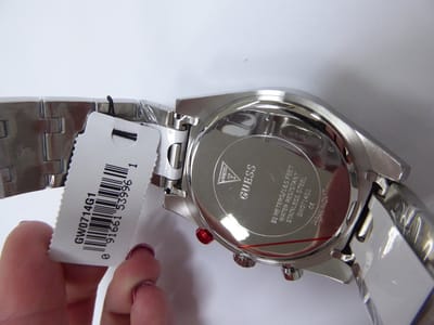 Guess Resistance Multifunctioneel Horloge Zilveren Toon Kast Gemaakt Van 100% Roestvrij Staal En Een Band Van 100% Roestvrij Staal 44 GW0714G1, GW0714G2, GW0714G3, GW0714G4