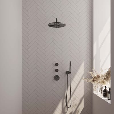 Brauer Gunmetal Carving thermostatische inbouw regendouche SET 04 met 30 cm douchekop en gebogen muurarm en staaf handdouche en doucheslang en wandaansluitbocht gunmetal geborsteld PVD