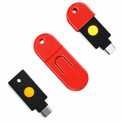 Beschermhoes Geschikt voor YubiKey 5C NFC – Sleutelhanger Case – USB-C Security Key Cover – Krasbestendige Opbergcase - Rood