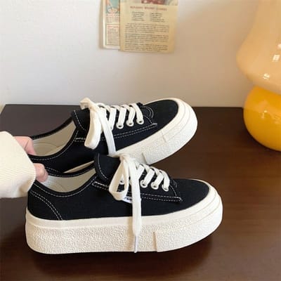 Zomer Nieuwe Mode Kleine Witte Schoenen Dames In Niche Hong Kong Stijl Ontwerp Veelzijdige Niche Casual Board Schoenen Dames 40 zwart
