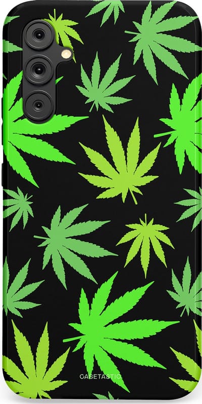 Casetastic Hoesje Geschikt voor Samsung A34 (5G) - Stijlvolle Beschermende Duo-layer Case - Cannabis