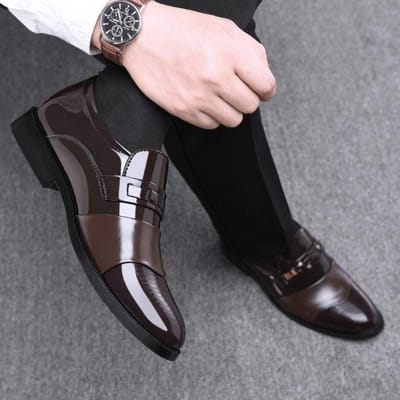 Heren Modieuze Formele Trendy Leren Schoenen Business Casual Mode Puntige Neus Instappers Casual Leren Schoenen 40 black