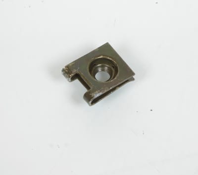 Une agrafe de carrosserie carénage M6x1.0 neuve pour plastique moto scooter