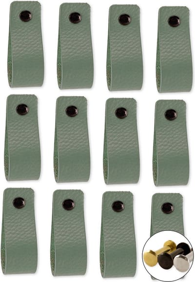 Leren handgrepen - Vaalgroen - 12 stuks - 16,5 x 2,5 cm | incl. 3 kleuren schroeven voor de leren handgreep - Handgrepen leer - Leren meubelgreep - Leren handvaten kast - Leren lus - Handgreep kast leer - Leren greepjes - Handvat leer