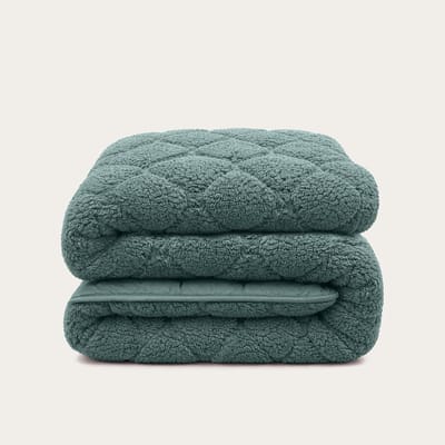 HappyBed Dekbed zonder overtrek 140x200 - Teddy - Wasbaar dekbed - Dekbed zonder hoes - Hoesloos Dekbed - Sagebrush Green