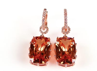 Zilveren oorringen oorbellen roos goud verguld met rechthoekige bruine steen en cubic zirconia