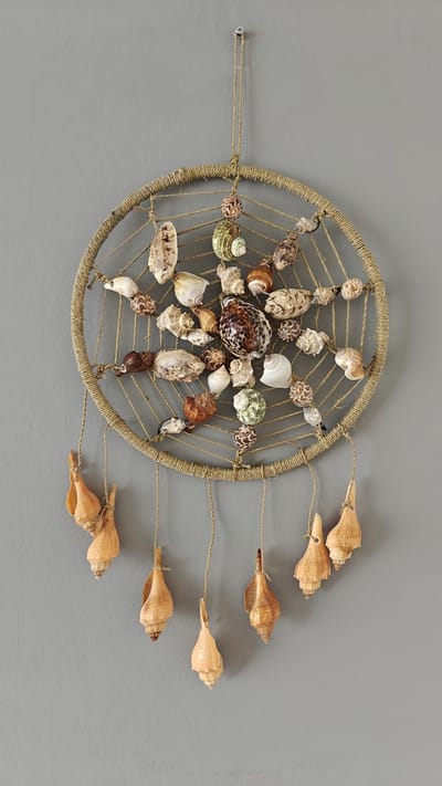 Tropische dromenvanger boho style - unieke decoratie - tuin accessoires - strand decoratie - tropisch interieur - bohemien decoratie -