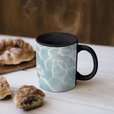 Magische Mok - Foto op Warmte Mokken - Koffiemok - Zeesterren - Golvend water - Rustgevend - Magic Mok - Beker - 350 ML - Theemok