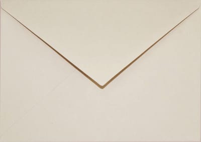Gladde Beige enveloppen C6 - 114 x 162 mm - A6 - 25 stuks - NK natgelijmde - 120 gram - Keaykolour - Netuno