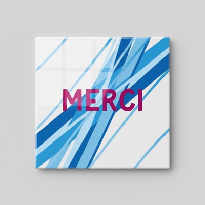 Merci Keramische Tegel 15x15 cm – Modern Blauw Abstract Design | Bedank Cadeau & Stijlvolle Wanddecoratie