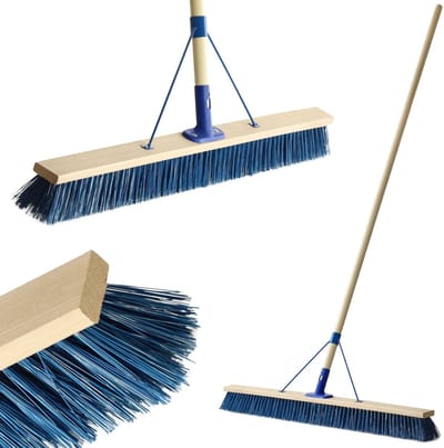 KADAX Straatbezem met lange steel van hout en nylon, veegbezem met metalen steelhouder, brede industriële bezem, comfortabele zaalbezem, zand, verschillende maten (100 cm)
