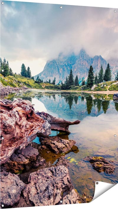 Gards Tuinposter Meer met Rotsen in de Alpen Bergen - 100x150 cm - Tuindoek - Tuindecoratie - Wanddecoratie buiten - Tuinschilderij
