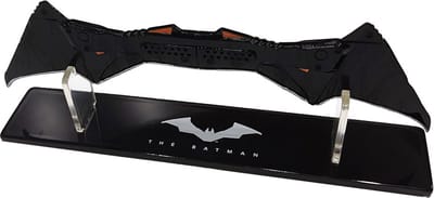 Factory Entertainment The Batman Mini Replica Batarang 18 cm Replica: down-scaled