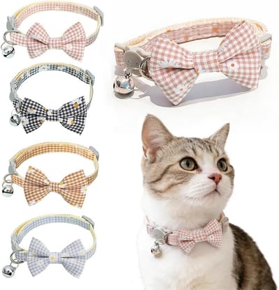 Kattenhalsband met strik en madeliefjespatroon, verstelbaar 19-30 cm, 4-pack met afneembare bellen en veiligheidsgesp, ideaal voor kattenliefhebbers.