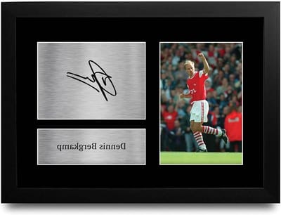 Voetbal Foto - Sport Memorabilia - Fan Cadeau - Gedrukte Handtekening Replica - A4 Ingelijst - Zwart