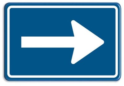 Verkeersbord Eenrichtingsweg Rechts - C04 - Weerbestendig Aluminium - 30x45 cm - Bevestiging: Zonder bevestiging (alleen het bord)