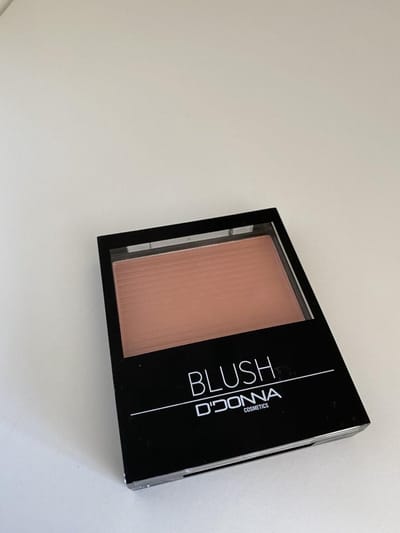 D'Donna Blush bruintint | Make up | Parfum | Moederdag | Verjaardagscadeau| Cadeautje| Valentijnsdag| Kado | sieraden | vaderdag | oorbellen | oorsieraden