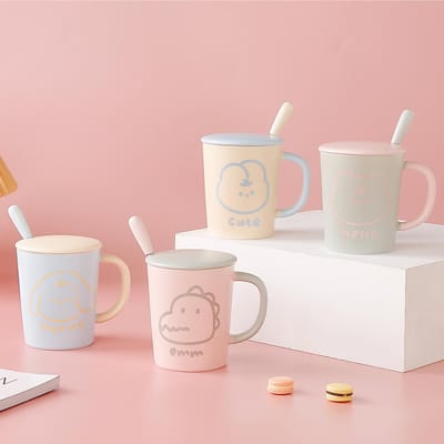 Dier met Deksel en Lepel Keramische Kop Contrasterende Kleur Mok Hoge Waarde Grote Capaciteit Waterbeker voor Meisjes Hoge Waarde Koffiekop 350ML white