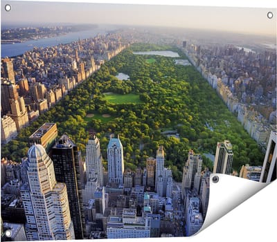 Gards Tuinposter Central Park in New York met Wolkenkrabbers - 80x60 cm - Tuindoek - Tuindecoratie - Wanddecoratie buiten - Tuinschilderij