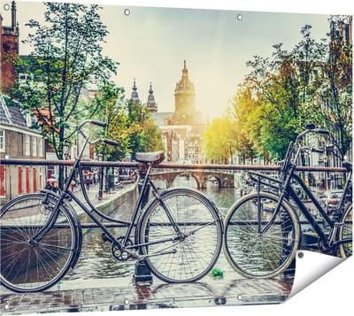 Gards Tuinposter Amsterdamse Brug bij een Gracht met Zonsondergang - 120x90 cm - Tuindoek - Tuindecoratie - Wanddecoratie buiten - Tuinschilderij