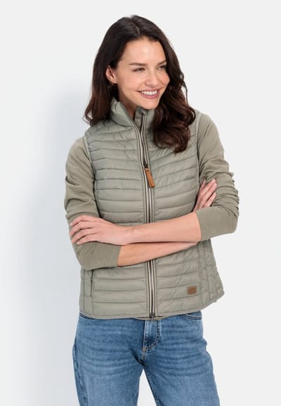 camel active Gewatteerd vest gemaakt van gerecycled polyamide - Maat womenswear-50 - Salie Groen