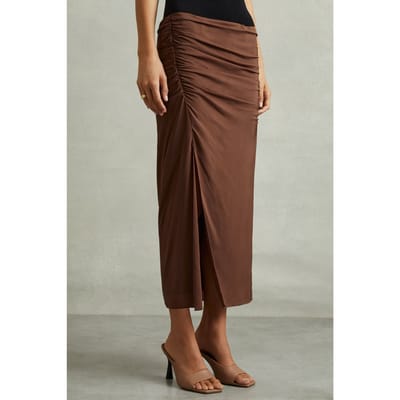Reiss Ruched Midi Skirt Chocolate Size: 6 | Midi Skirts Outlet | Dames | Bruin
