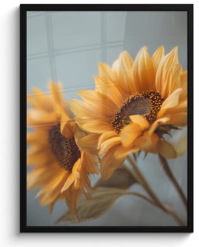 Poster in lijst - Fotolijst 60x80 cm - Posters - Zonnebloemen - Geel - Wazig - Posterlijst zwart - Decoratie - Wanddecoratie woonkamer - Muurdecoratie slaapkamer
