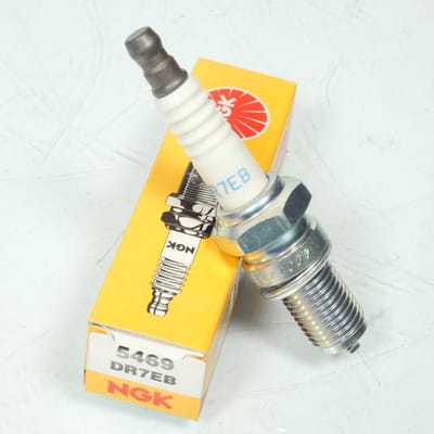 Bougie d'allumage NGK pour moto DR7EB / 5469 Neuf