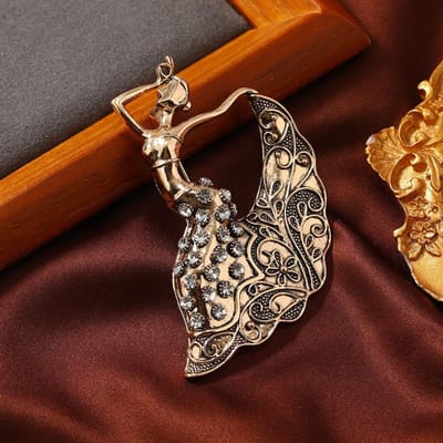 Vintage Stijl Dames Heren Mode Danser Parel Kristal Speld Klassiek Verfijnd Dame Feest Banket Strass Broche Accessoires beige