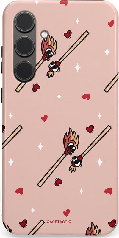 Casetastic Hoesje Geschikt voor Samsung S24 Plus - Stijlvolle Beschermende Duo-layer Case - Vurige liefde