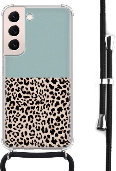 Hoesje met koord - Geschikt voor Samsung Galaxy S22 - Luipaard mint - Verstelbaar zwart koord - Crossbody - Luipaardprint - Transparant, Groen - Leuke Telefoonhoesjes