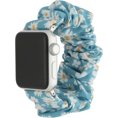 123watches bandje Bloomsy - scrunchie - nylon - bloemen blauw - 38 · 40 · 41 & 42 mm · S/M - Geschikt voor Apple Watch series 1/2/3/4/5/6/7/8/9/10/11/12/SE/SE2/SE3
