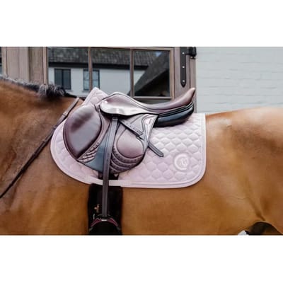 Kentucky Horsewear - Zadeldoek onion quilt 3D logo jumping lichtroze