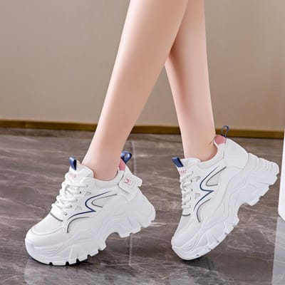 Nieuwe Stijl Zomer Dames Schoenen Ademende Mesh Sneakers Dikke Zool Kleine Verhoogde Kleine Witte Dikke Zool Papa's Schoenen 40 beige