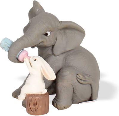 MadDeco - ludiek - beeld - Olifant - geeft - fles - haas