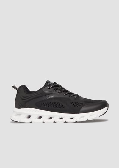 Sportieve veterschoenen met een prestatiegerichte uitstraling s.Oliver