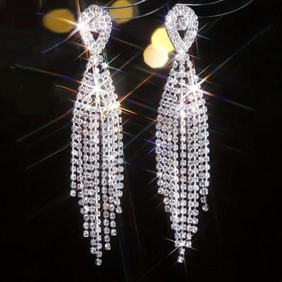 Longues Boucles d'Oreilles à Franges Ornées de Pendentifs en Zircon Scintillants Idéales pour les Fêtes, les Réunions, Noël Conviennent Comme Cadeau de Mariage gray