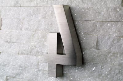 Huisnummer 3D - Nummer Huis - Huis Herkenning - Geborsteld Staal - 20 cm Hoog - Zilverkleurig