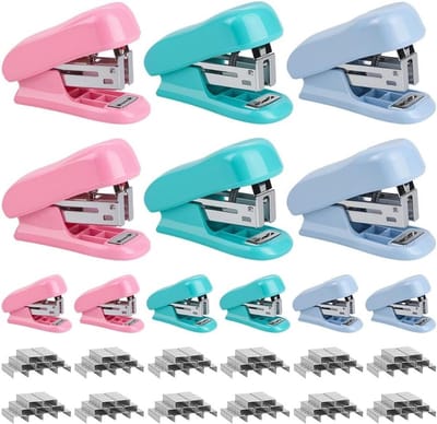Mini nietmachine set - Kleine nietapparaten - Documenten organiseren - Met nietjes en verwijderaar - 12 stuks - 3 kleuren