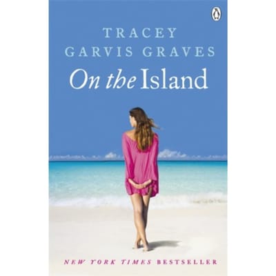 On The Island door Tracey Garvis Graves Paperback Boek 9781405910217