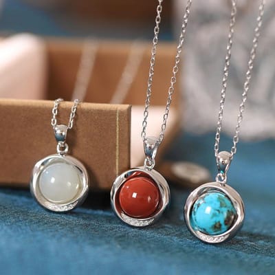 S925 Sterling Zilver Natuurlijke Tian Jade Materiaal Hanger Persoonlijkheid Planeet Mode In Turquoise Ronde Dames Claviculaire Keten brown