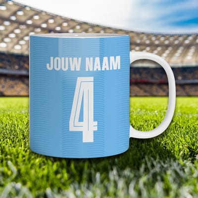 Manchester City Voetbal Mok - Gepersonaliseerd Met jouw Naam en Nummer - Voetbal Shirt Op Mok - 325 ml - Koffiemok - Voetbal Cadeau