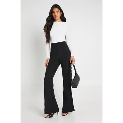 boohoo Dames Lange Getailleerde Slanke Uitlopende Broek | Zwart | Maat: 42
