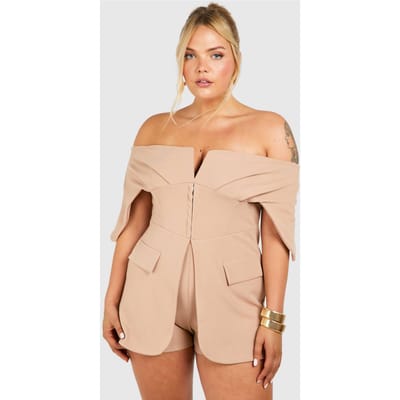 boohoo Dames Plus Scuba Crepe Korset Haak & Oog Detail Bardot Blazer Playsuit | Zand | Maat: 56