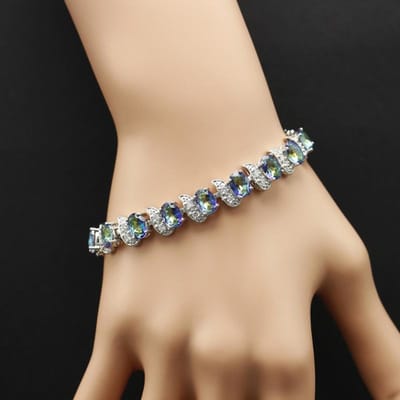 Mysterieuze Kleurrijke Kristallen Armband Zirkonia Armband Europees en Amerikaans Diamanten Set Hoge Kwaliteit Dames Veelzijdig Handgemaakt beige