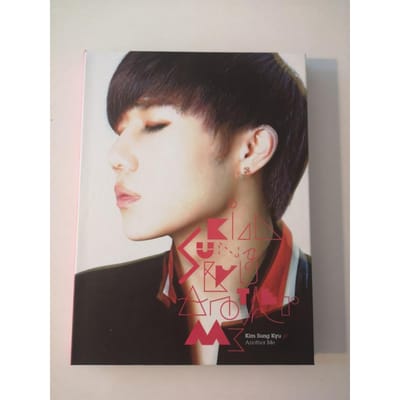 CD KIM SUNG KYU (ONEINDIG) - Kim Sung Kyu (Oneindig) 1e Mini Al L100004610 Woollim Enterta 2012 Zuid-Korea K-Pop Gebruikt black