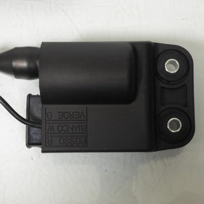 Bobine d'allumage HT RMS pour scooter Piaggio 50 Vespa Pk 1985/1990 214417 Neuf