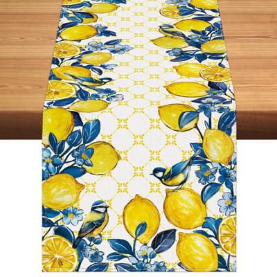 Gemaakt van premium polyester, dit tafelkleed heeft een fijne jacquardbinding, bloemenborduurwerk en uitgesneden patronen.. Het is hittebestendig en stofdicht. 150x33cm