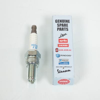 Bougie d'allumage NGK MR7BI-8 1A013926 pour scooter Piaggio 300 MP3 2019 à 2022